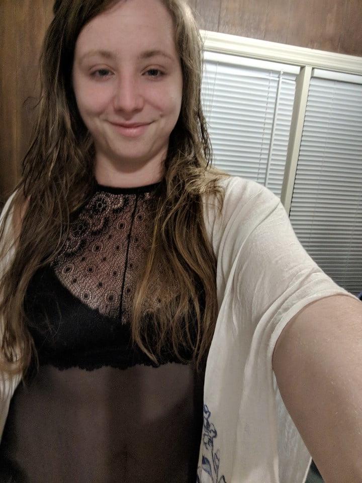 25P Selfie Slut