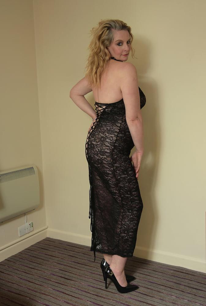 25P Claire, sexy UK MILF Slut