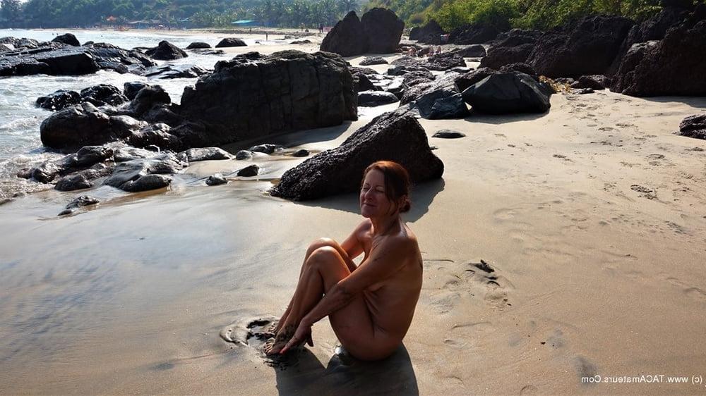 25P WHITE SLUT IN GOA INDIA