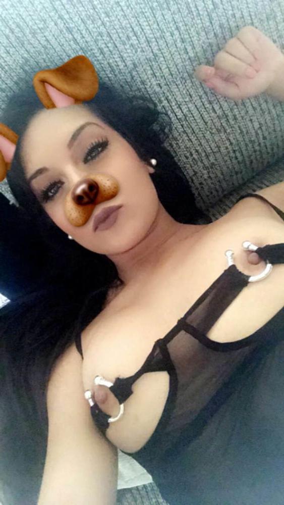 25P Sexy british teen is up for a bit of bondage