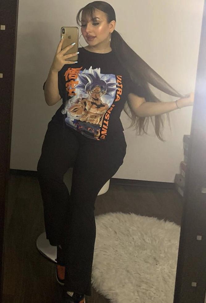9P big tits slut