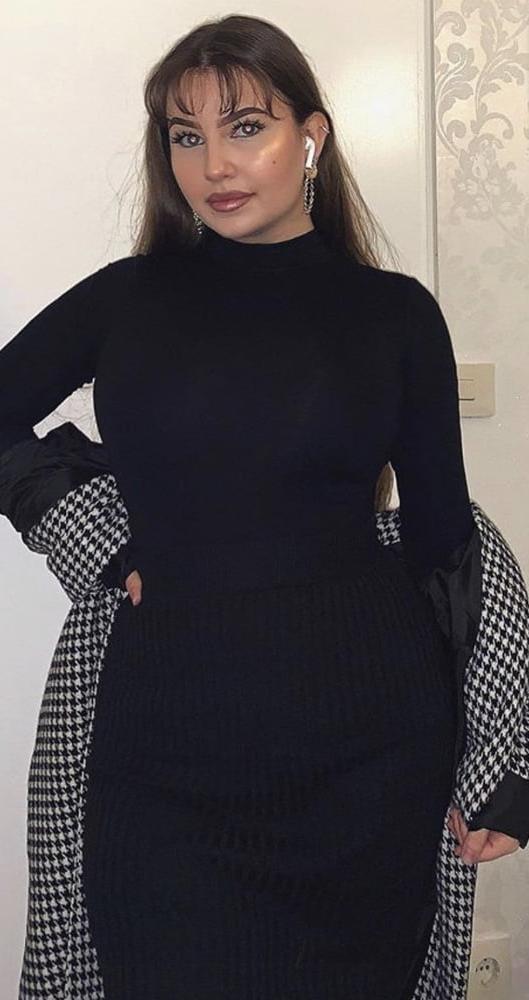 9P big tits slut