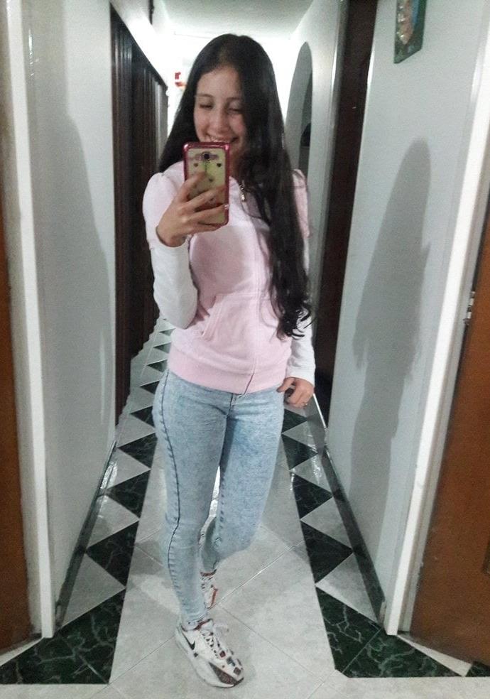 25P Mexican Teen Amateur
