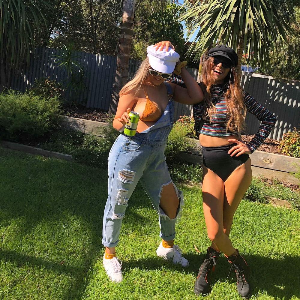 22P Jessica's sexy slut whore friends