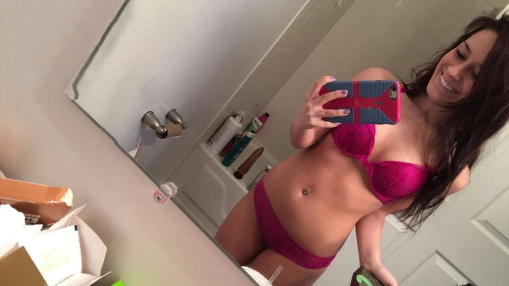 18P Indiana slut heather exposed