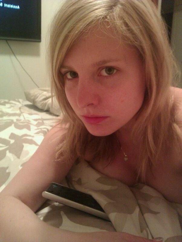 25P Snapchat Slut