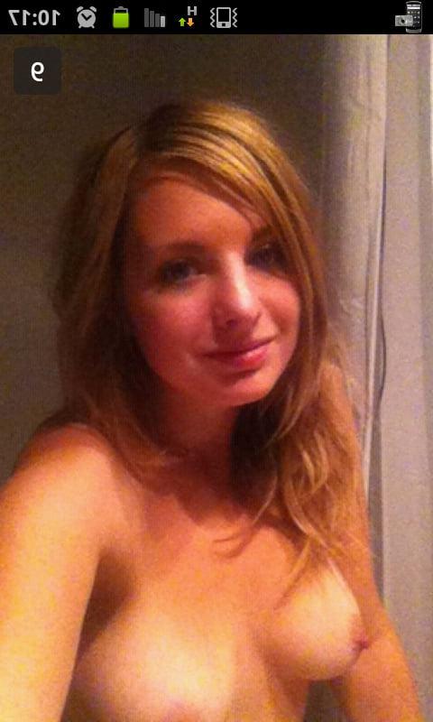 25P Snapchat Slut