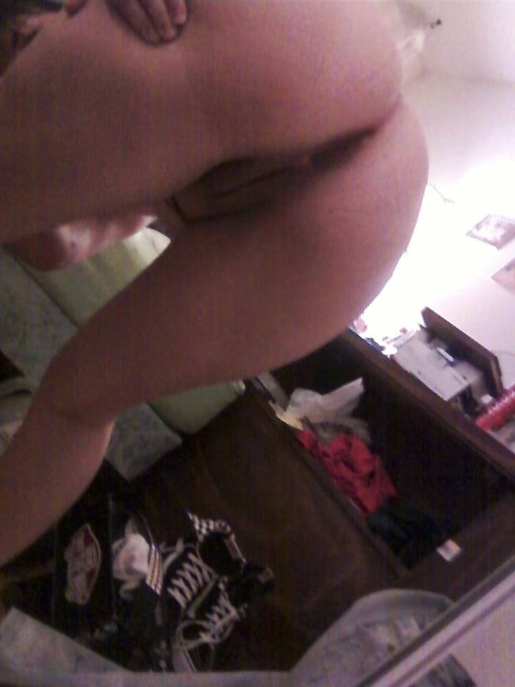 24P Hot Josie - Selfie Slut