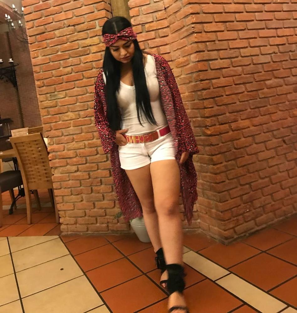 25P Hot Slut Clodia