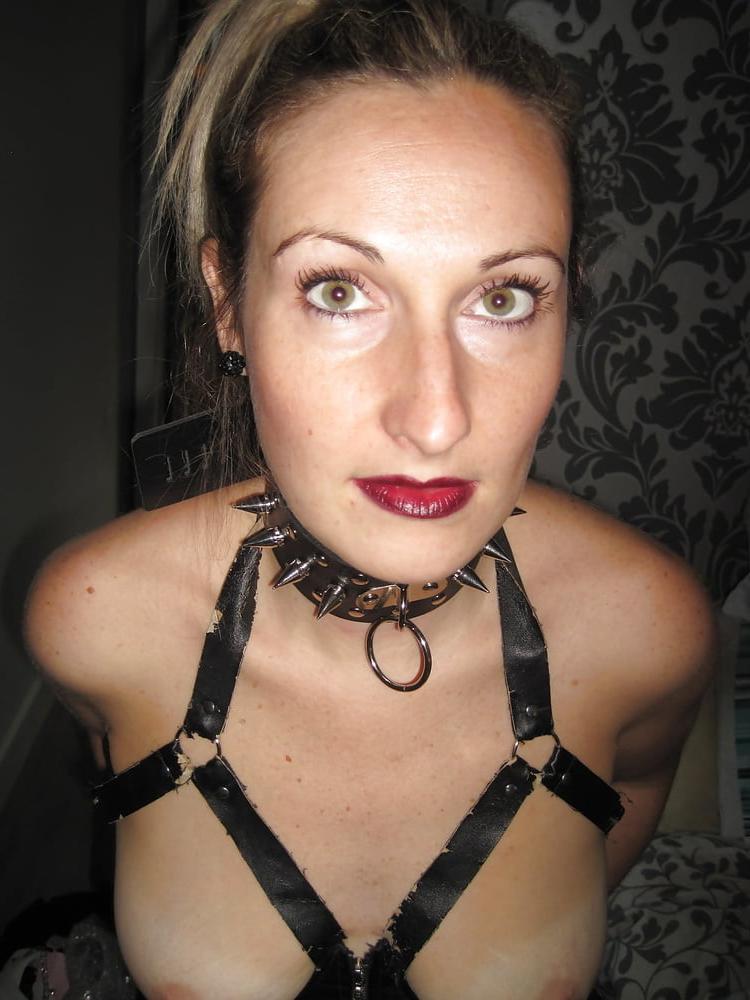 25P This hotwife loves bondage