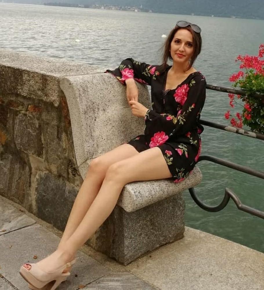 12P 22 year old slut Sarah from Germany