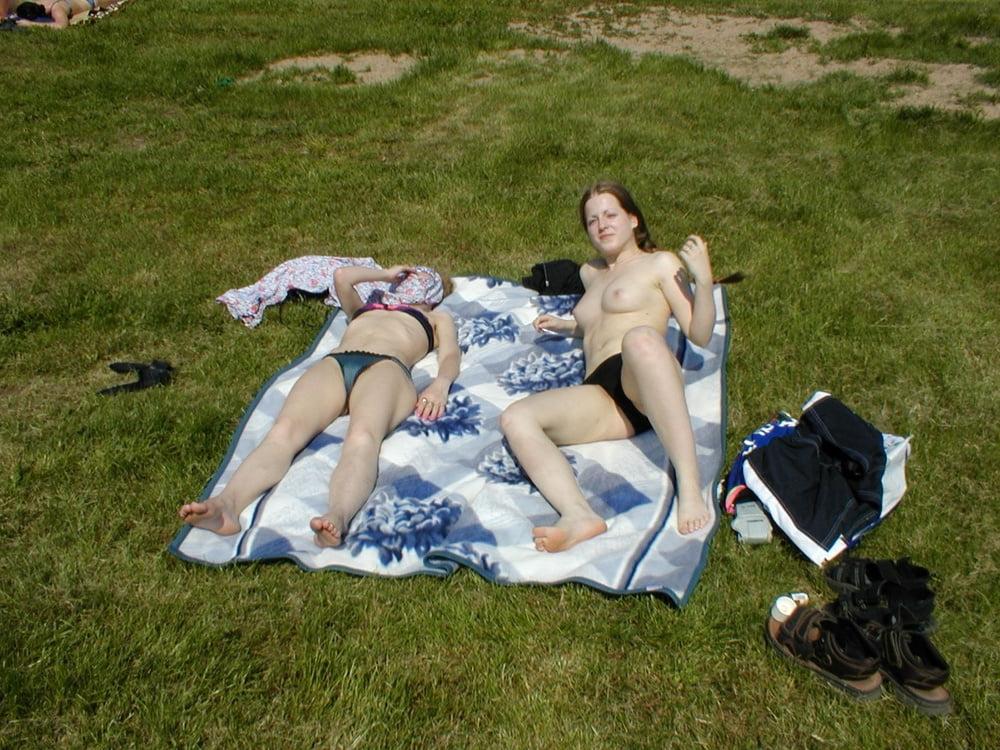 19P Slut teen - Topless sunbathing