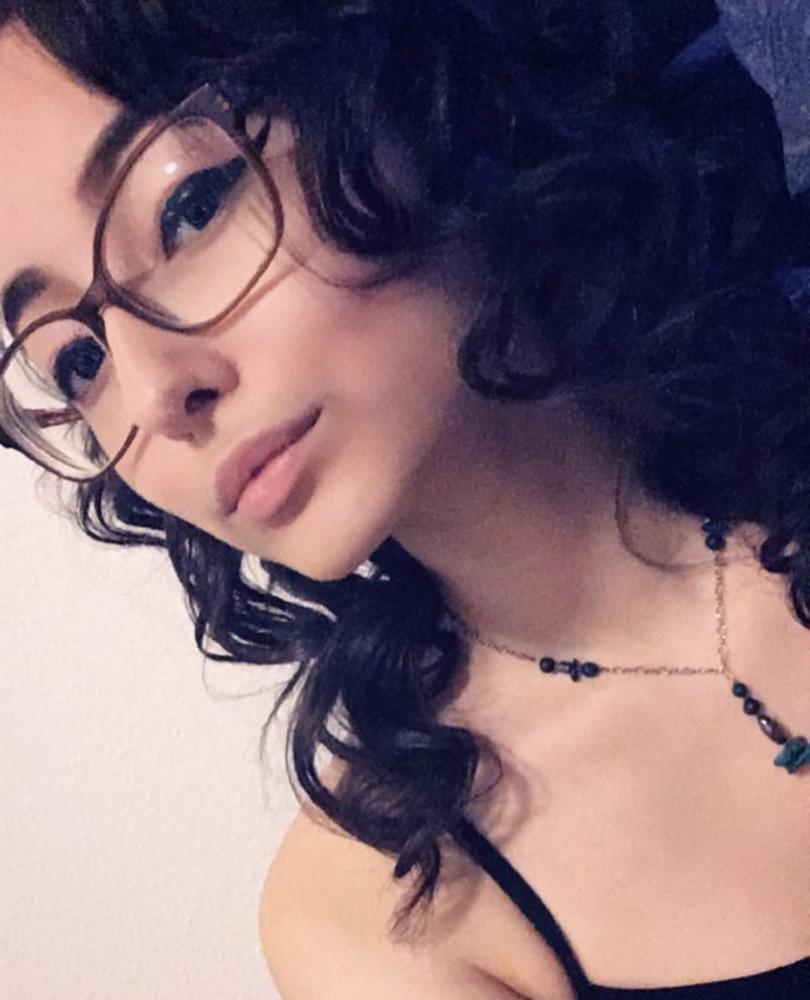 25P Hot teen slut