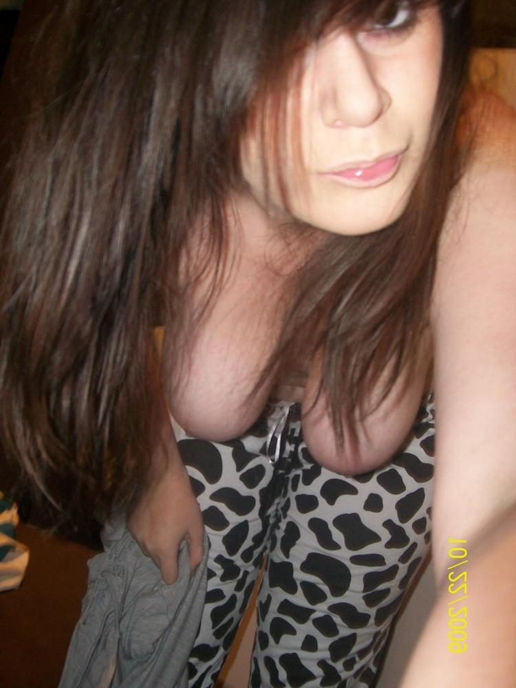 25P Slut Exposed on Chatpic Imig - Chloe