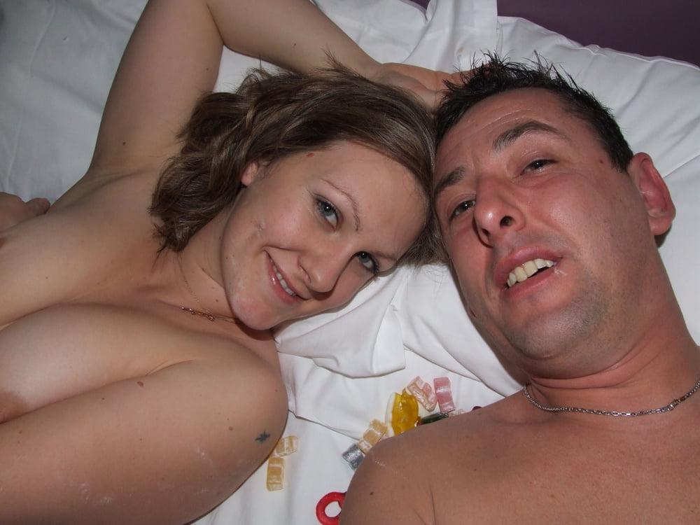 25P Uk Slut Exposed