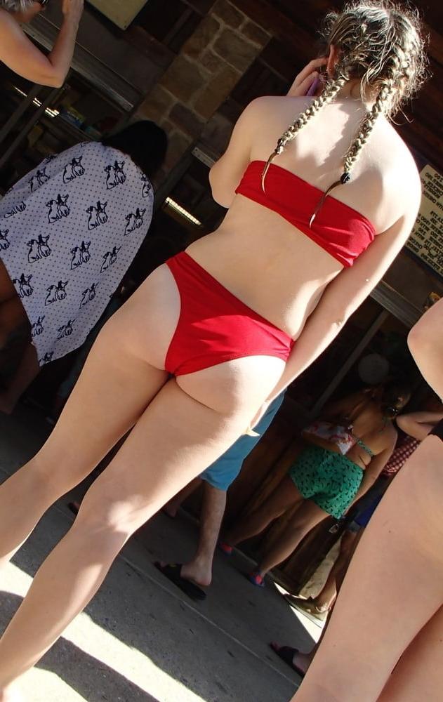 25P Amateur young slut in bikini VII