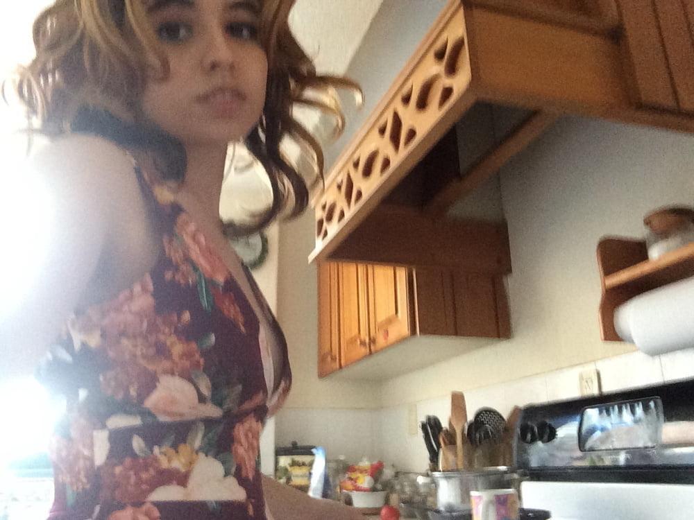 25P Mexican Amateur Cutie Teen (Condensed Gallery)