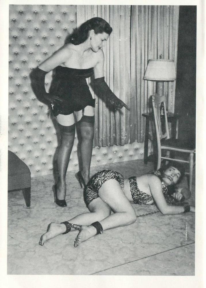 25P Bettie Page in Bondage