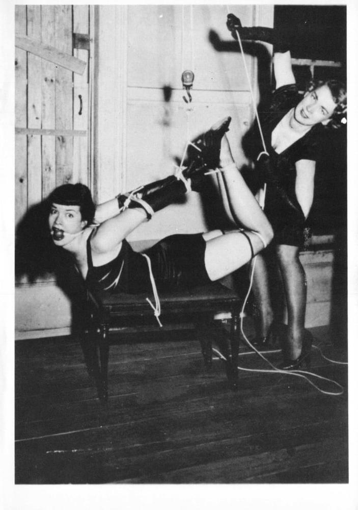 25P Bettie Page in Bondage