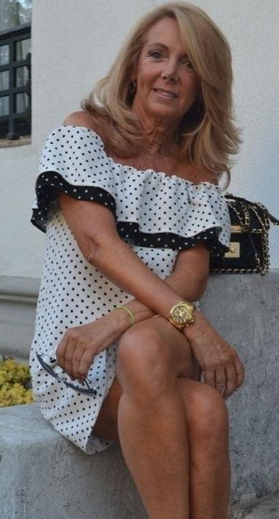 25P GILF MIX 11