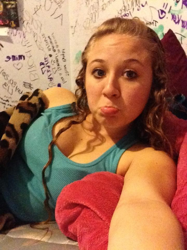 25P Chola facebook slut