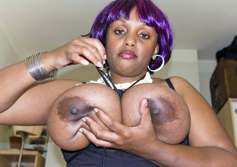 25P Some tit bondage