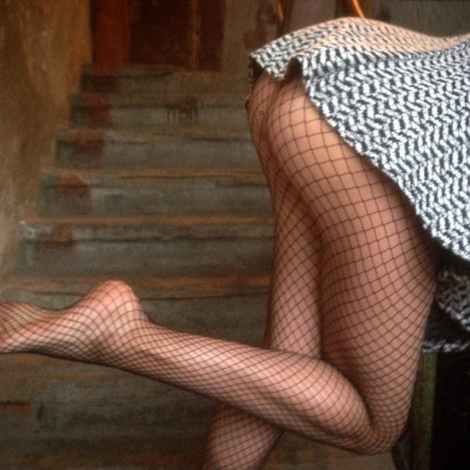 25P Choose Your Slut