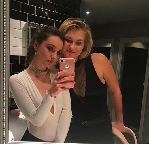 25P Comment What to Do to the Greatest Teen Instagram Slut