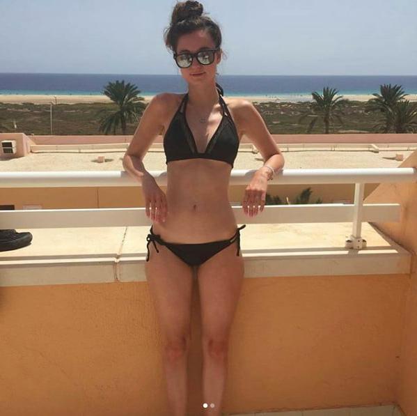 25P Comment What to Do to the Greatest Teen Instagram Slut