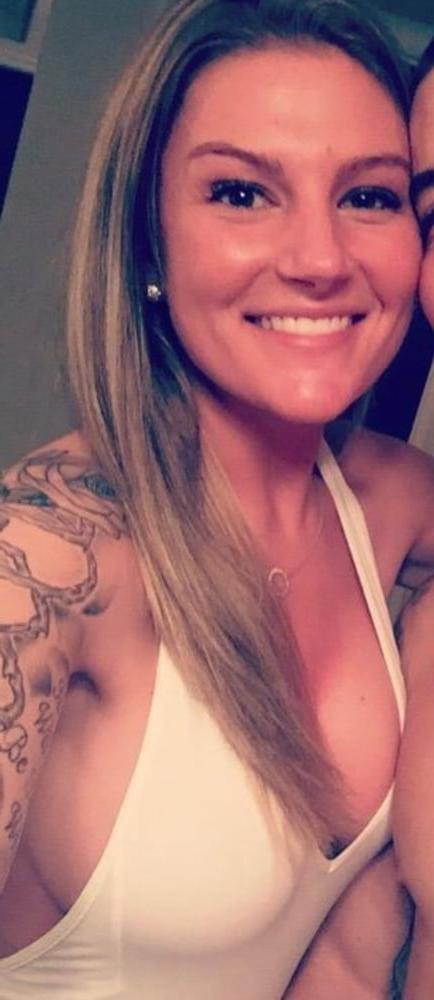 10P Sexy Slut