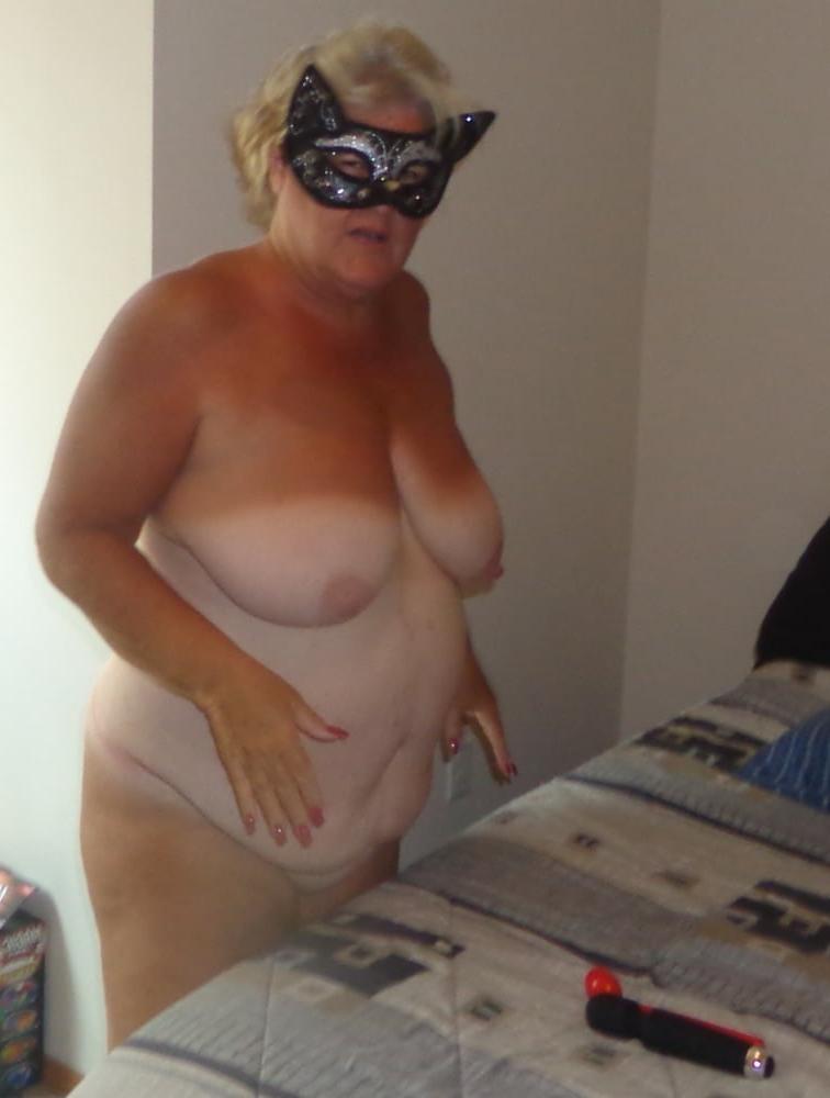 25P Took my slut out of quarantine!