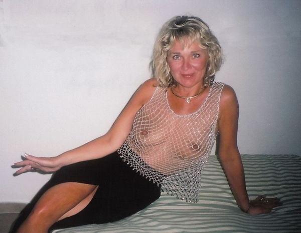 25P MATURES DRESSED LIKE SLUTS 54