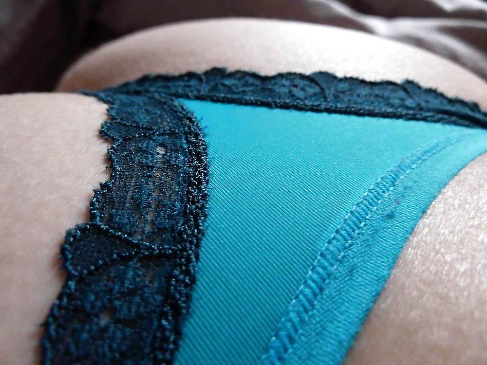 22P Awesome amateur teen girl