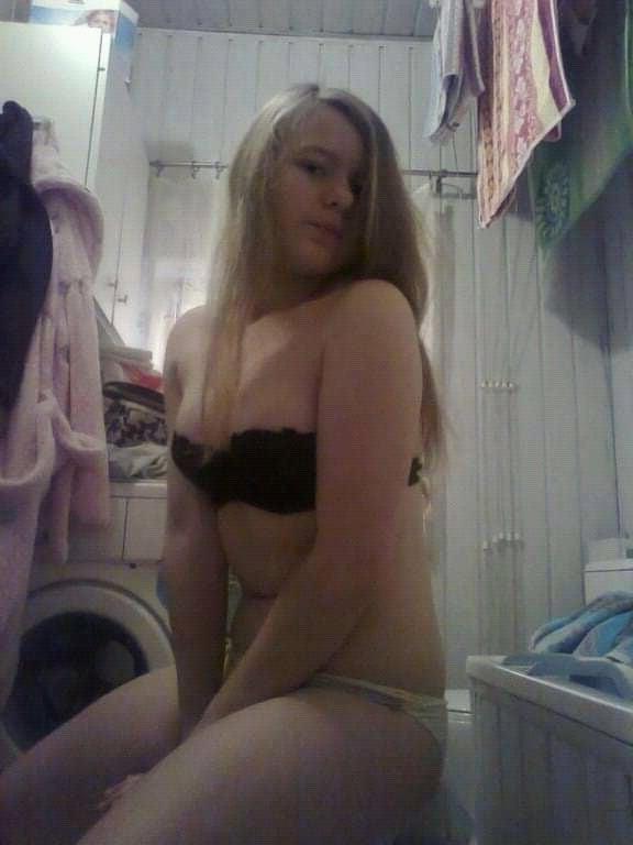 25P Naive stupid slut Anita totally   - Stolen pics spycam