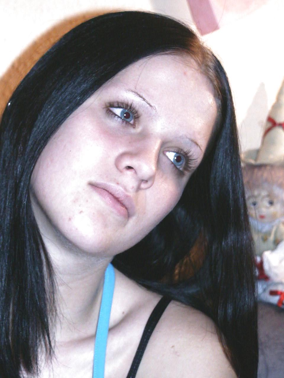 25P BEAUTIFUL AMATEUR TEEN FROM BERLIN VIII