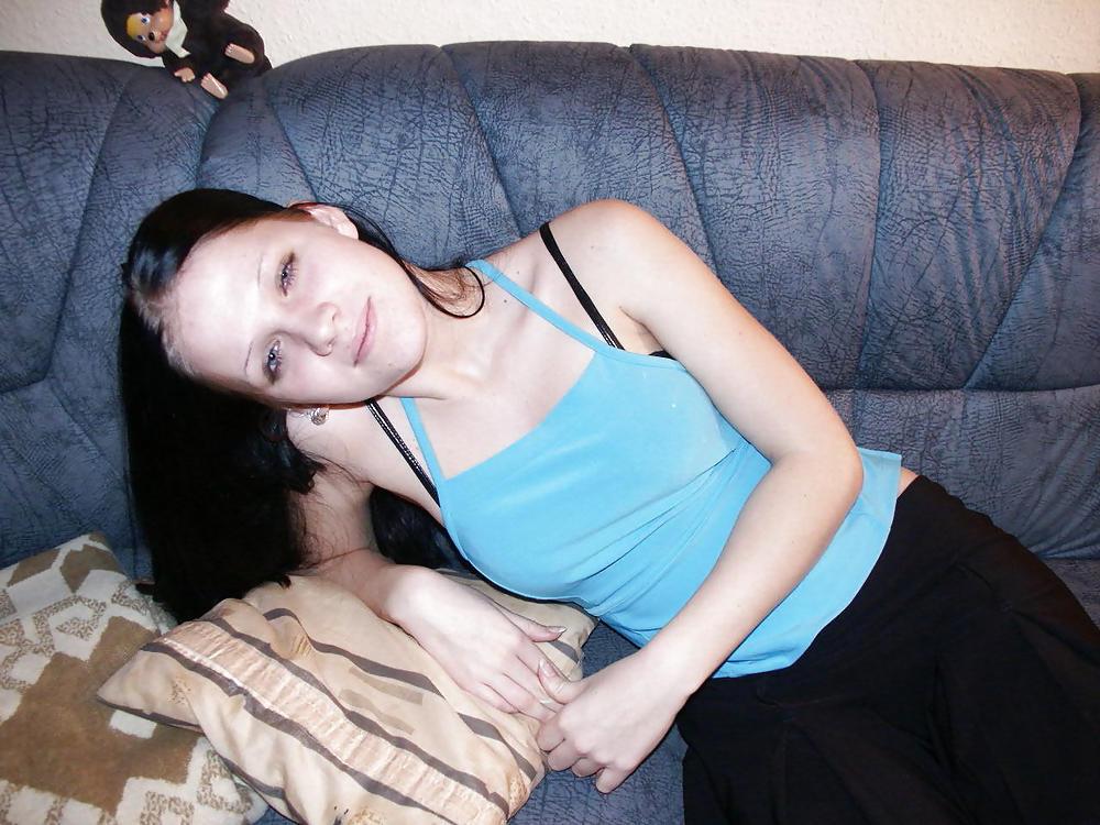 25P BEAUTIFUL AMATEUR TEEN FROM BERLIN VIII