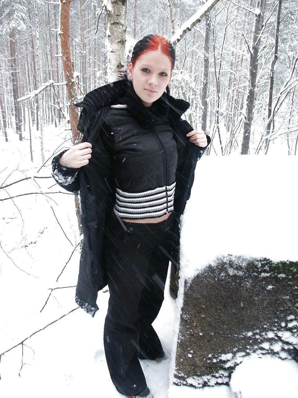 25P BEAUTIFUL AMATEUR TEEN FROM BERLIN X