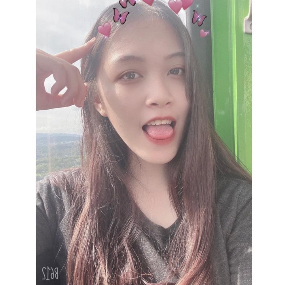 12P Slut Taiwanese
