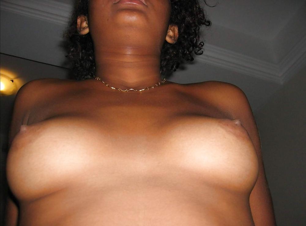 22P 2 HOT EBONY GIRLS