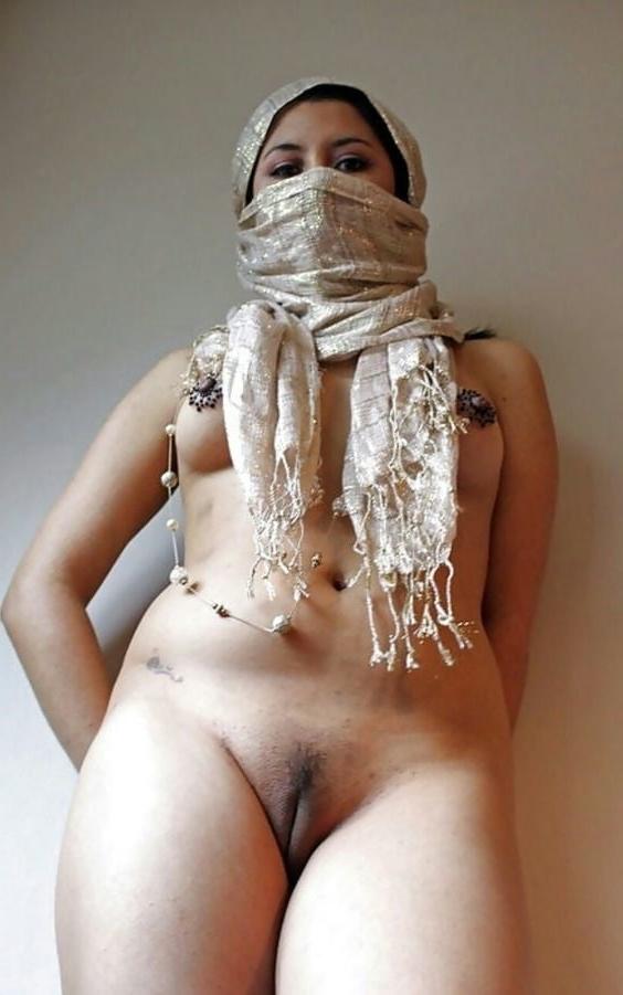 25P Muslim slut vol.7  (salopes arabes )