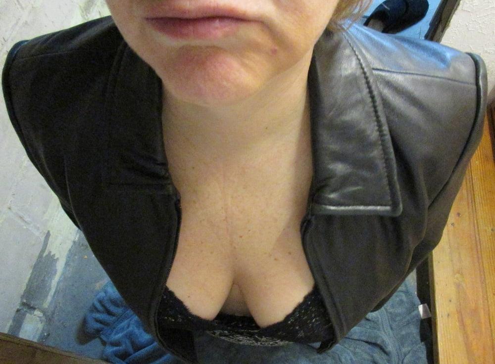 17P Sue the swinging slut