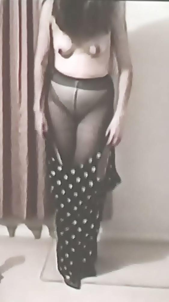 25P north london slut