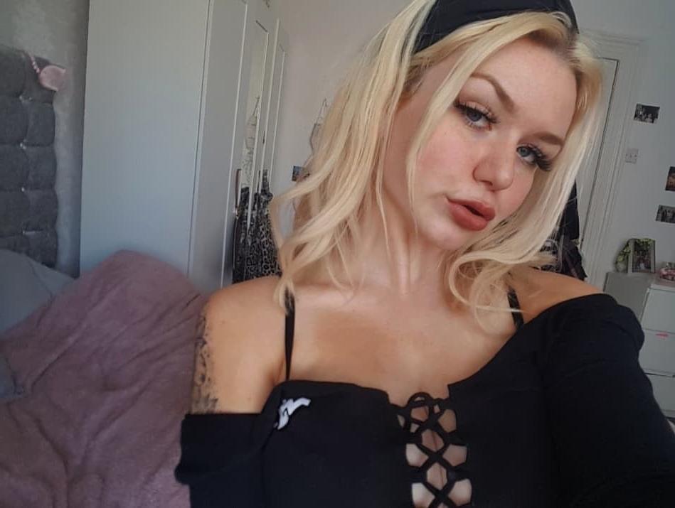 25P Big tit teen slut