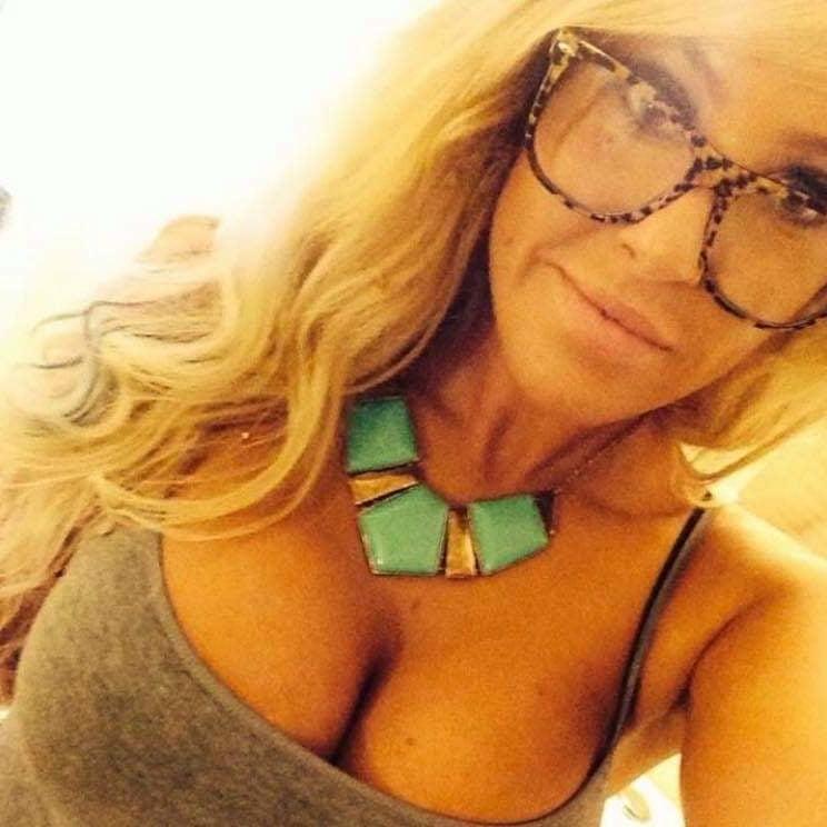 17P Local FB Slut (HungHot25)