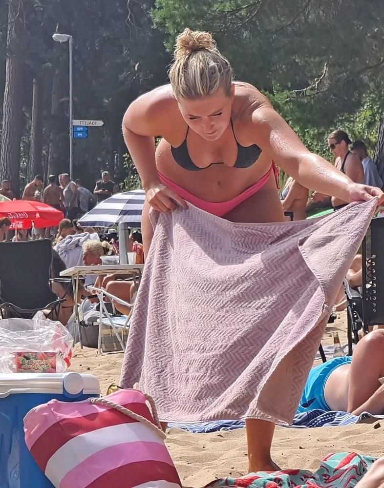 25P Swedish Beach Slut Covering Up Fail