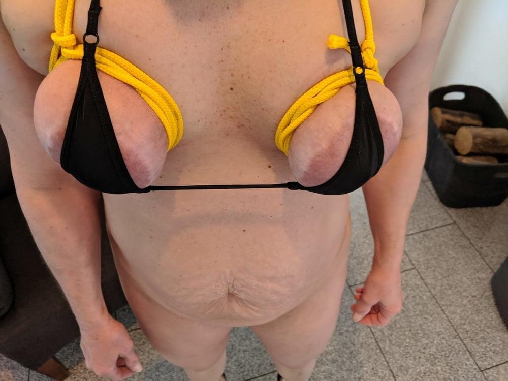 25P Christine sexy slut