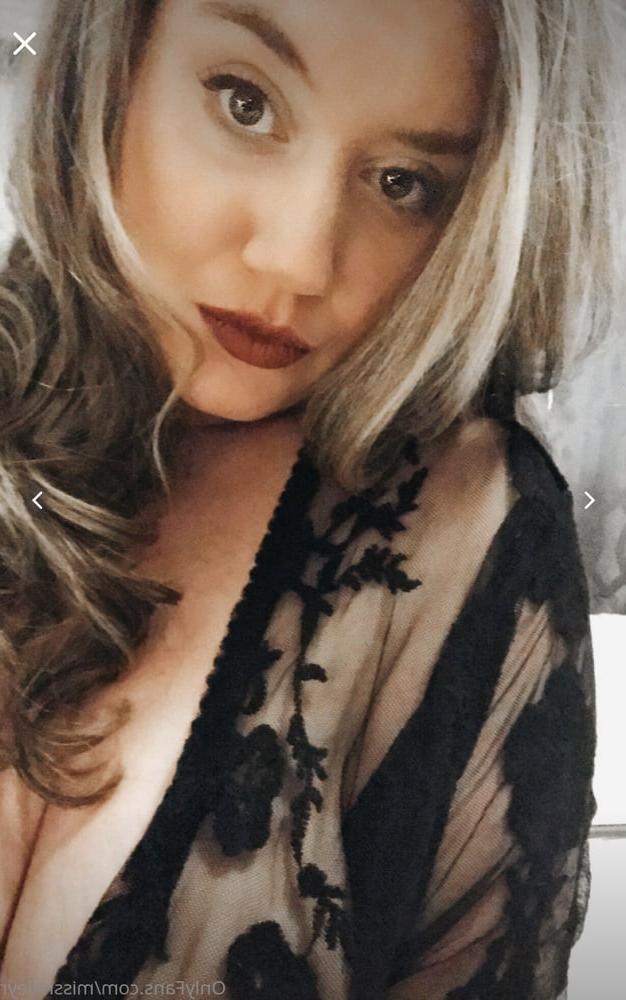 25P Emily the Submissive slut