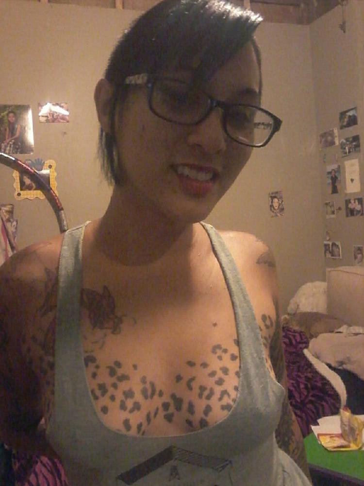 25P Tattooed slut Prima Whisler