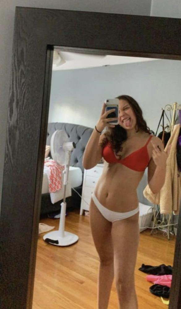 25P Victoria the slut