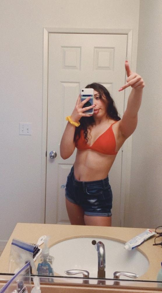 25P Victoria the slut